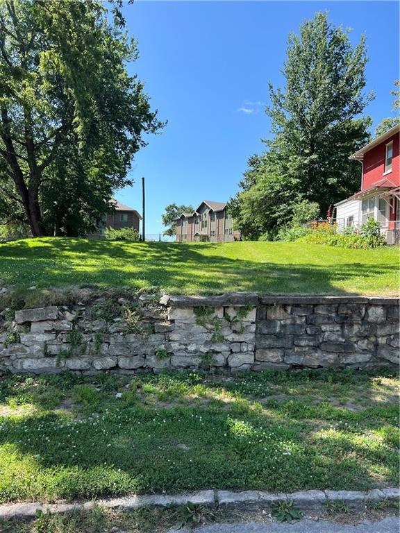 Photo of 1222 Sylvanie Street St Joseph MO 64501