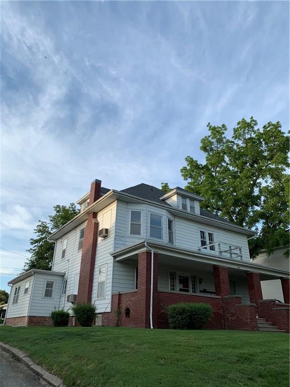 Photo of 311 W 3rd Street Maryville MO 64468