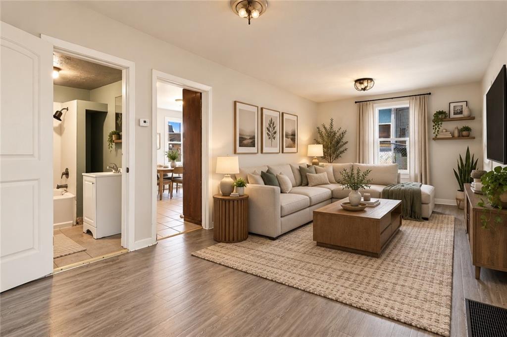 Photo of 4032 Kensington Avenue Kansas City MO 64130