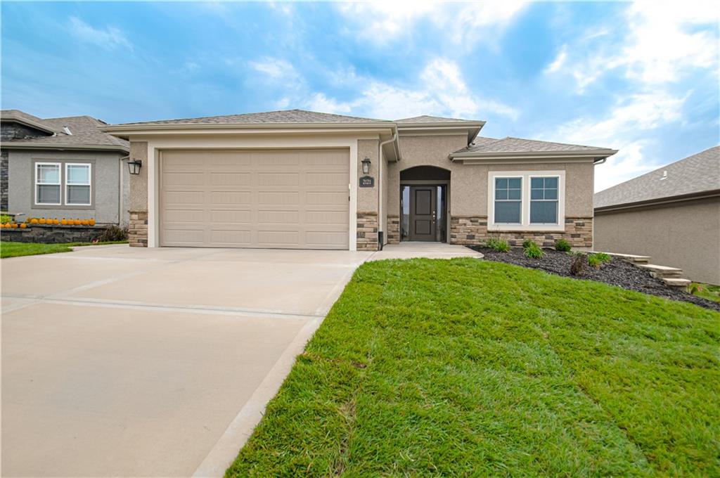Photo of 2121 Greenfield Point Kearney MO 64060