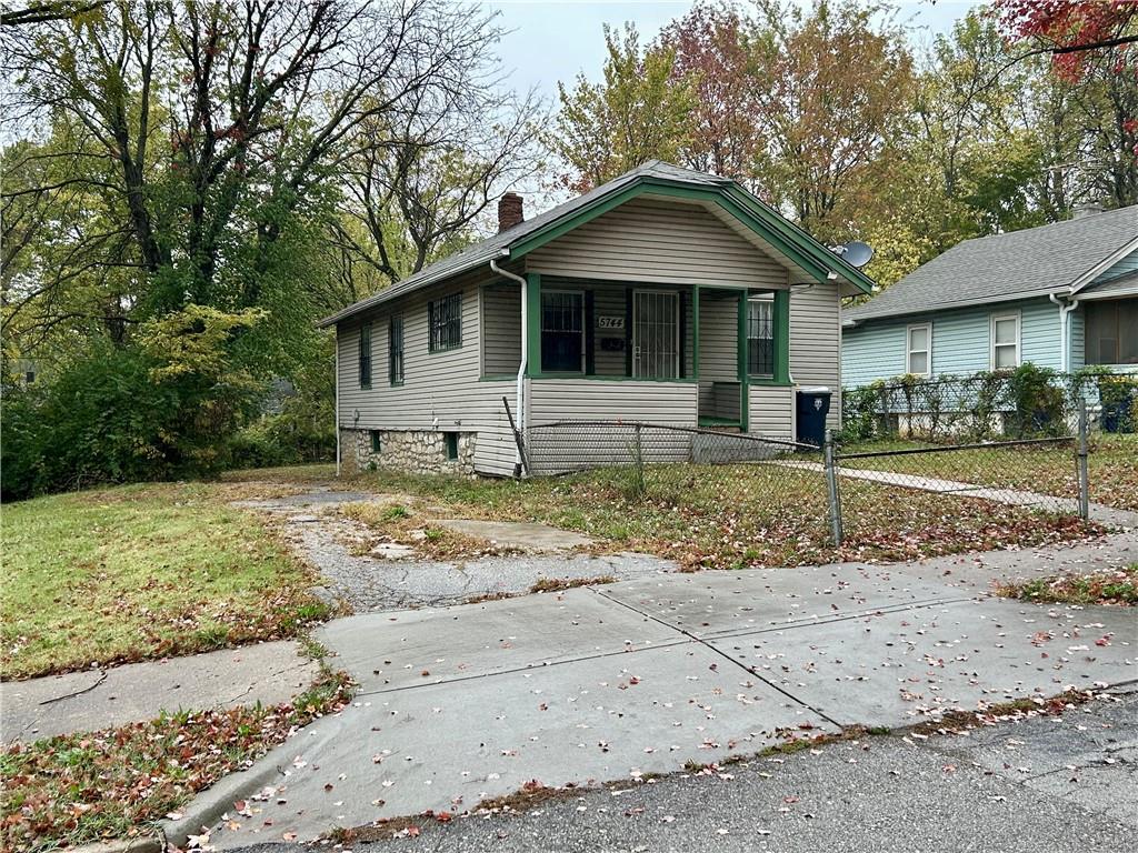 Photo of 5744 Indiana Avenue Kansas City MO 64130