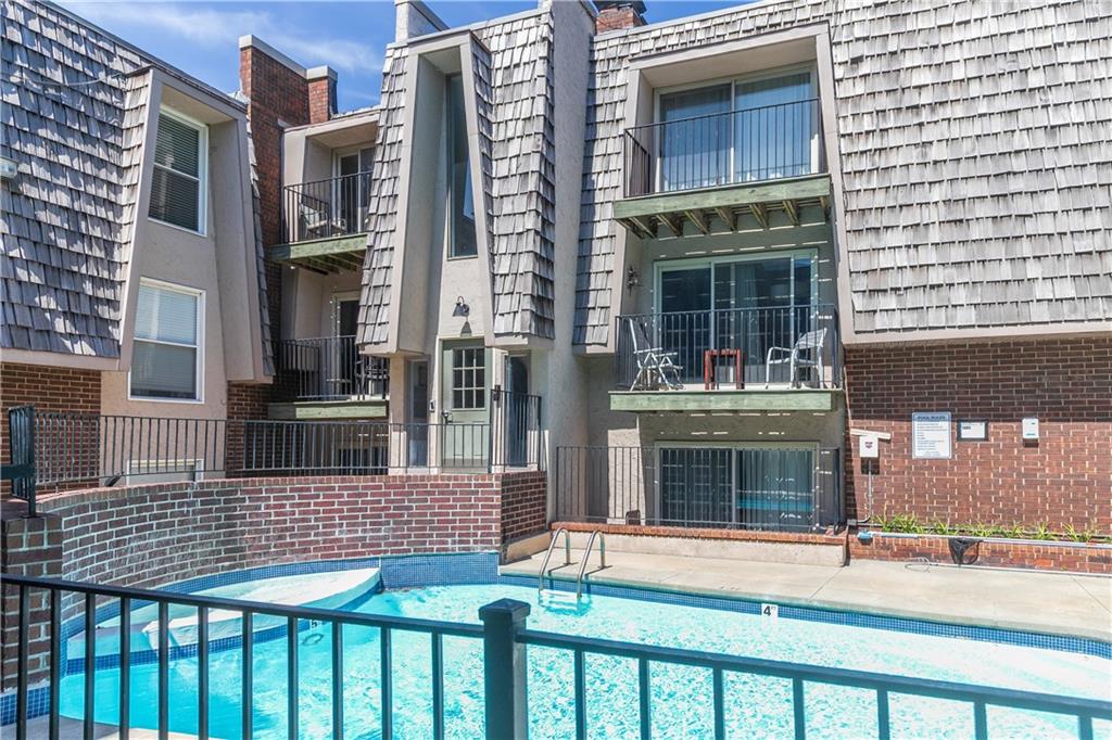 Photo of 3602 Gillham Drive #11 Kansas City MO 64111