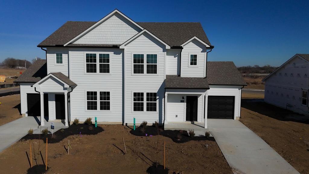 Photo of 27317 Acacia Drive Lee's Summit MO 64086
