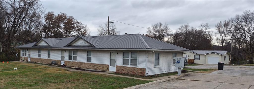 Photo of 406 W Main Street Richmond MO 64085