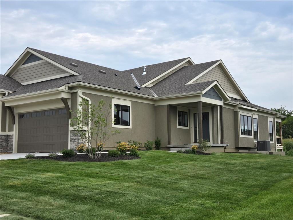 Photo of 11419 S Waterford Drive Olathe KS 66061