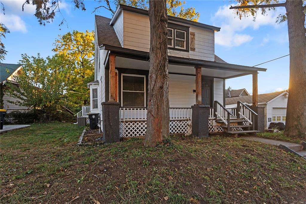 Photo of 1707 W 44th Street Kansas City MO 64111
