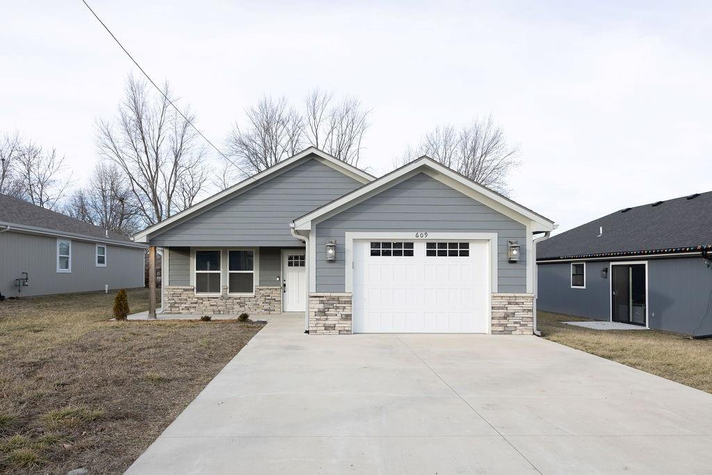 Photo of 609 W Dryden Street Odessa MO 64076