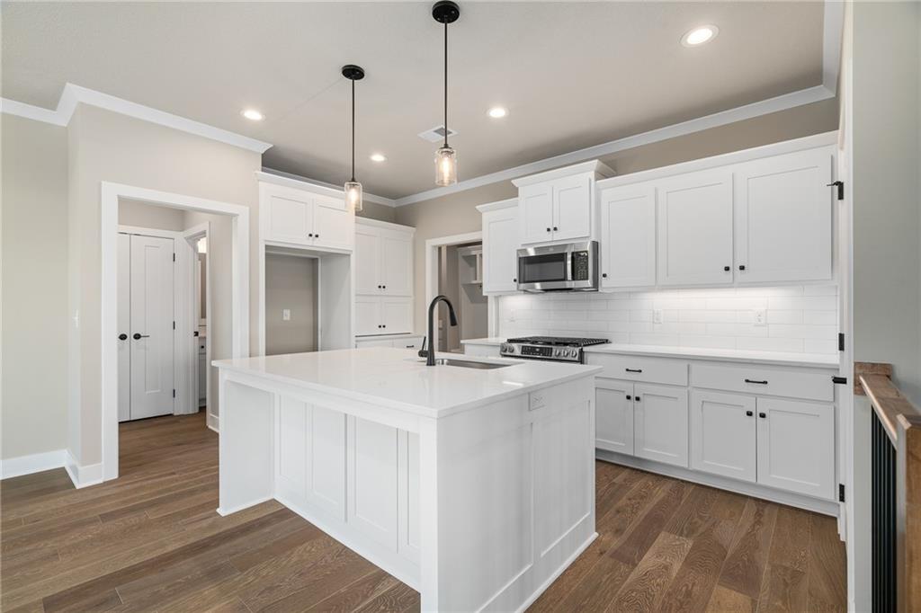 Photo of 22214 W 82nd Terrace Lenexa KS 66220
