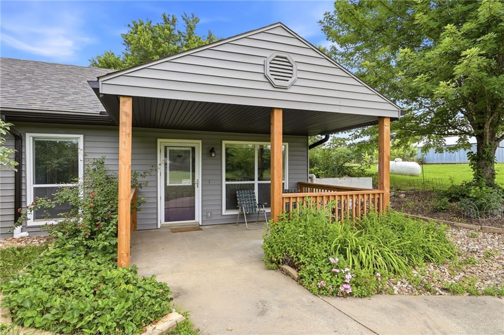 Photo of 1641 NW 100 Road Kingsville MO 64040