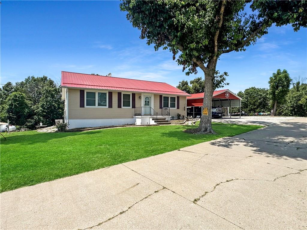 Photo of 33247 Bittner Drive Warsaw MO 65355