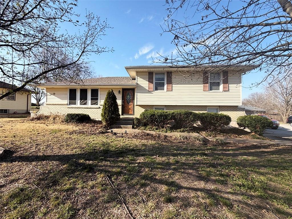 Photo of 1 Hi View Ridge Drive Archie MO 64725