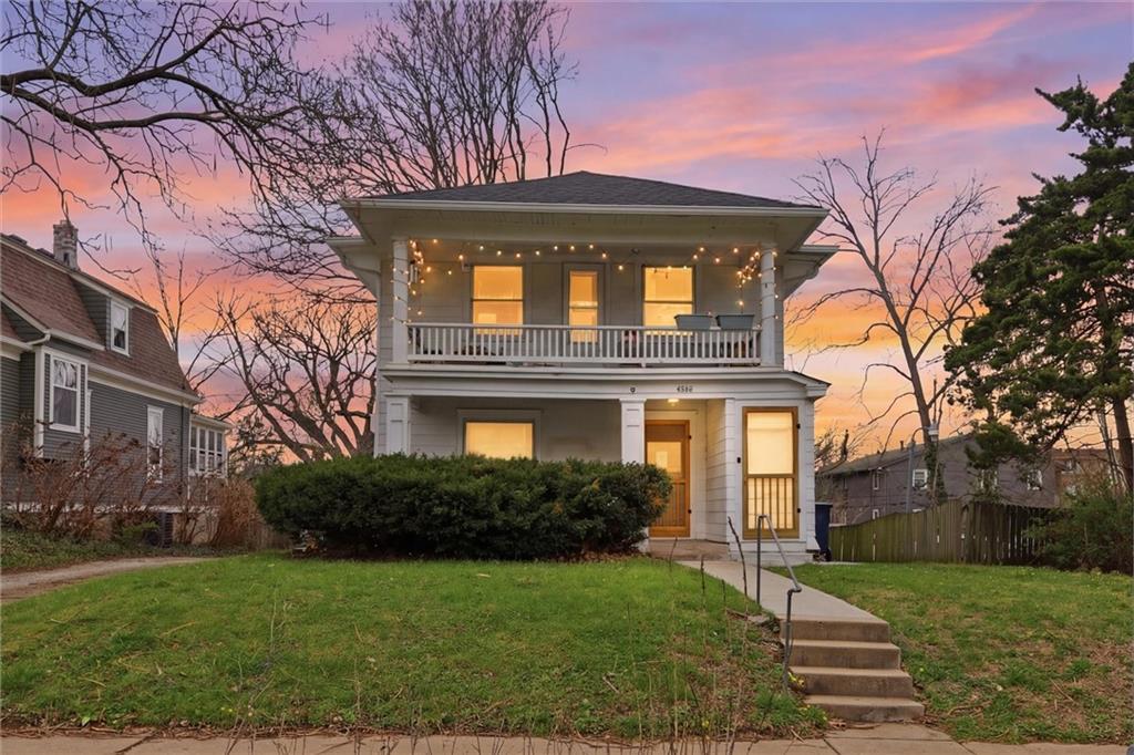 Photo of 4008 Charlotte Street Kansas City MO 64110