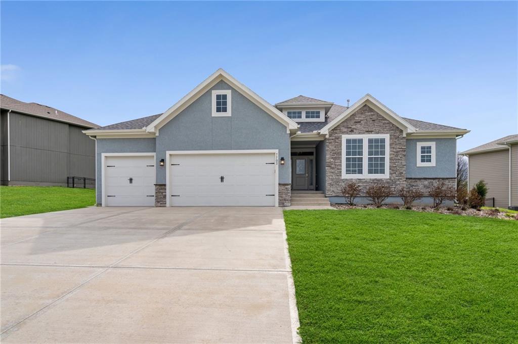 Photo of 7703 Green Street Lenexa KS 66227
