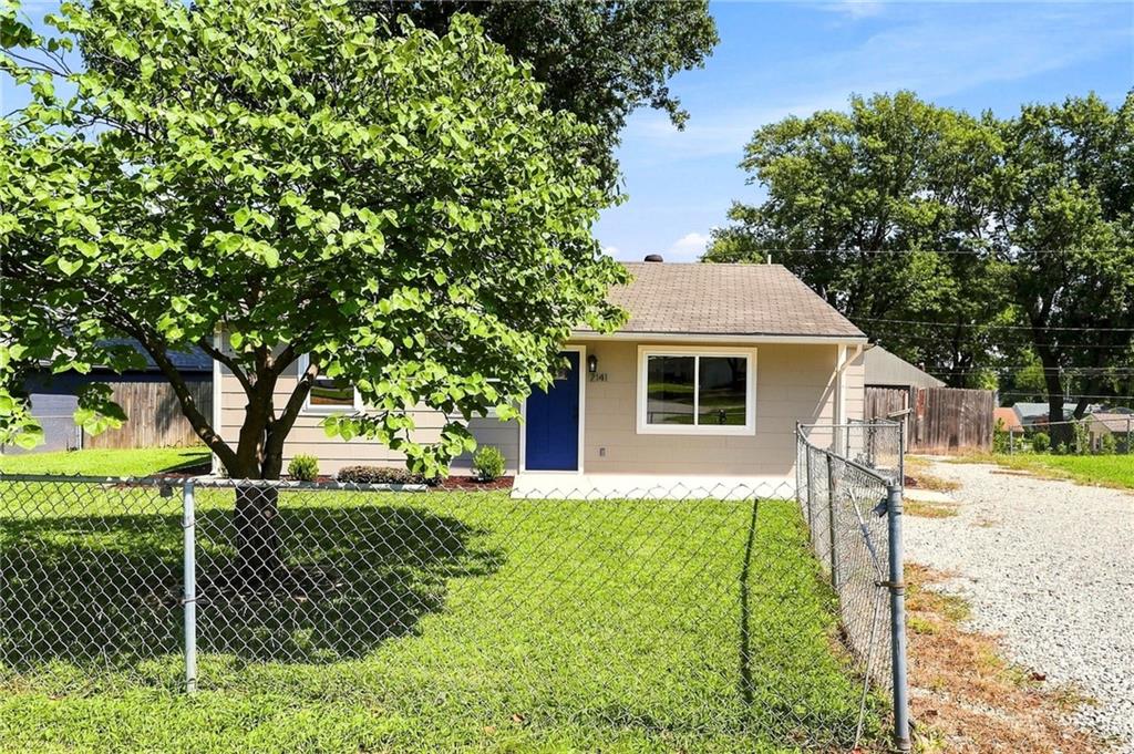 Photo of 2141 Normandy Lane Kansas City KS 66106