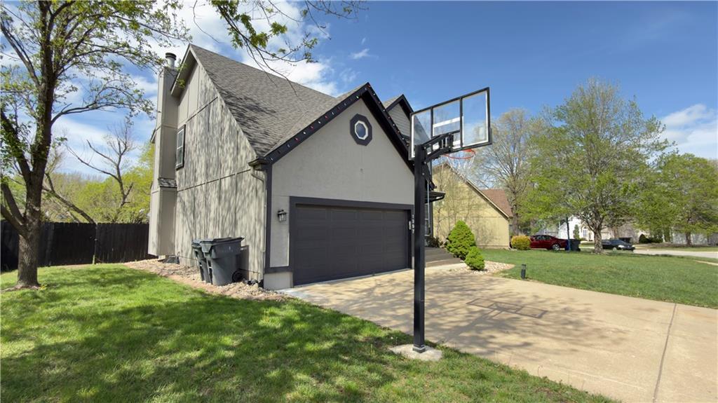 Photo of 1397 S Brentwood Drive Olathe KS 66062