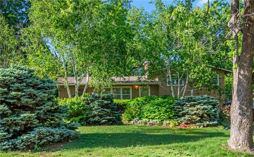 Photo of 2101 NE 62nd Street Kansas City MO 64118