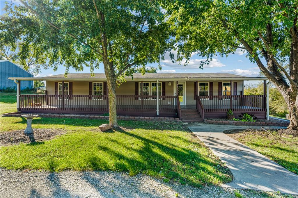 Photo of 402 W Corrine Street Gallatin MO 64640