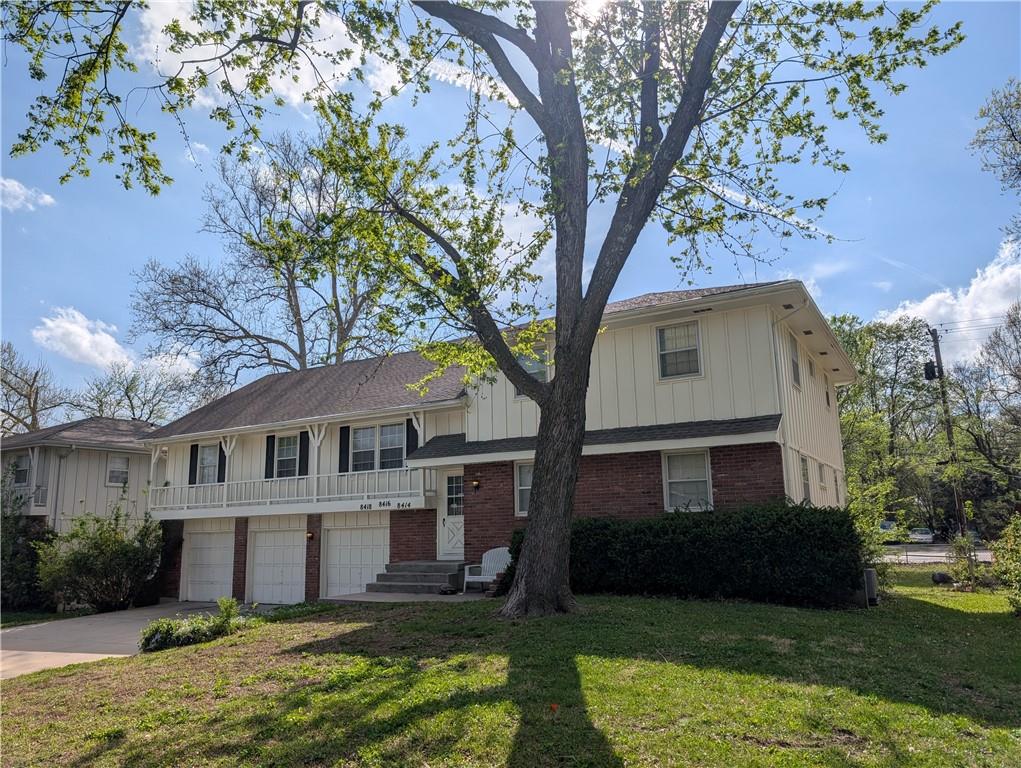 Photo of 8414 Travis Lane Overland Park KS 66212