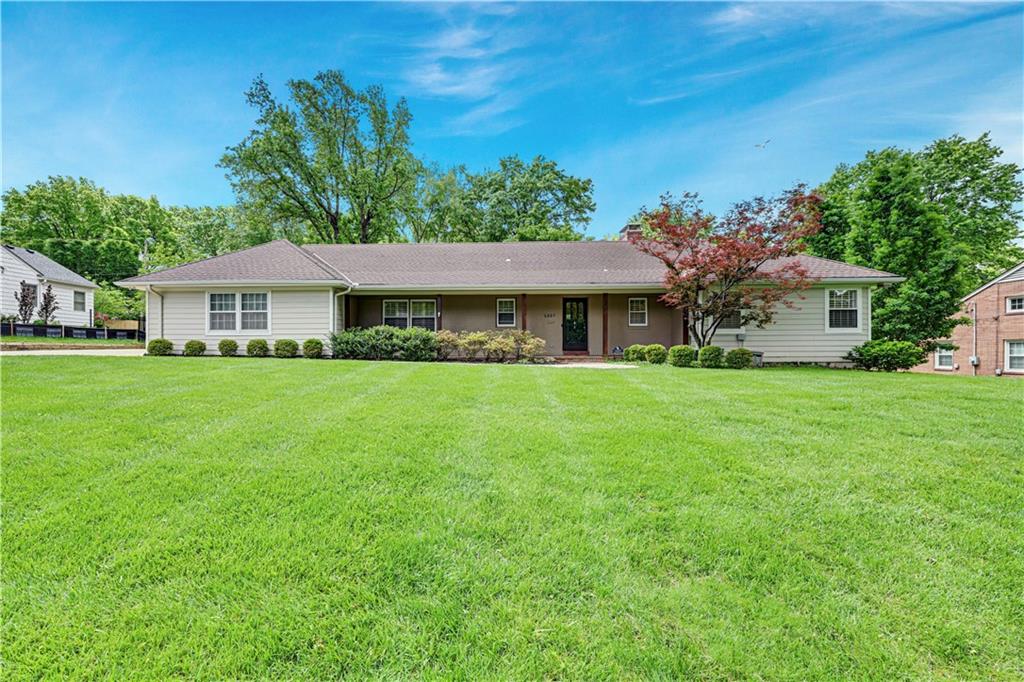 Photo of 1227 W 66th Street Kansas City MO 64113