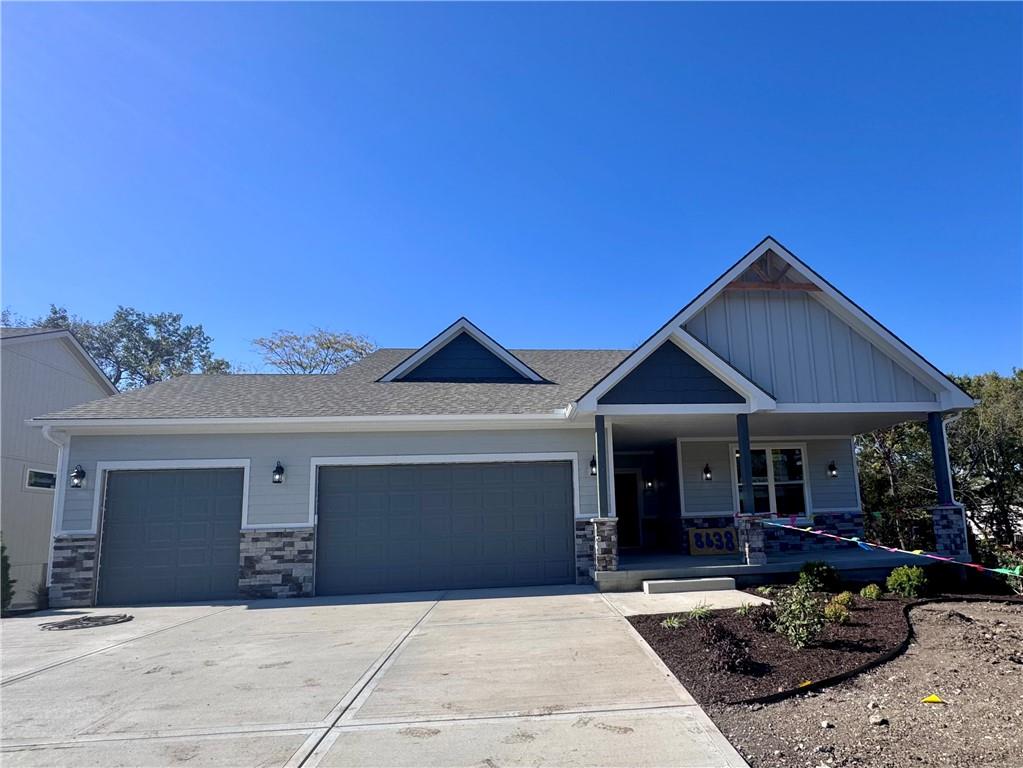 Photo of 8638 Eagle Creek Drive De Soto KS 66018