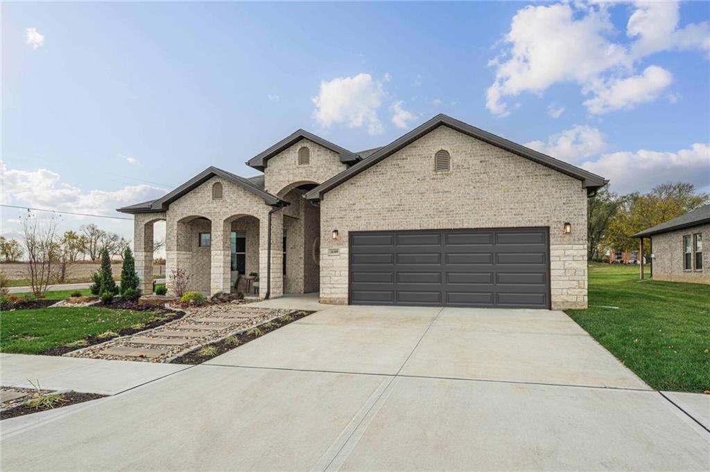 Photo of 18390 W 195th Street Spring Hill KS 66083