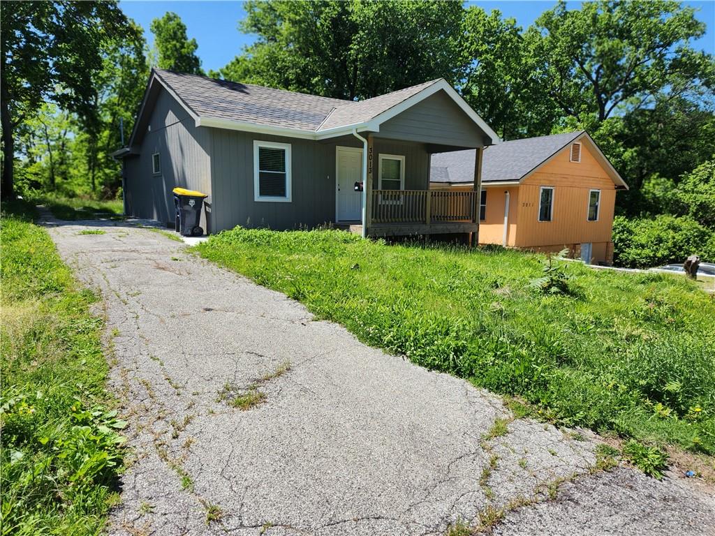 Photo of 3013 E 77 Terrace Kansas City MO 64132