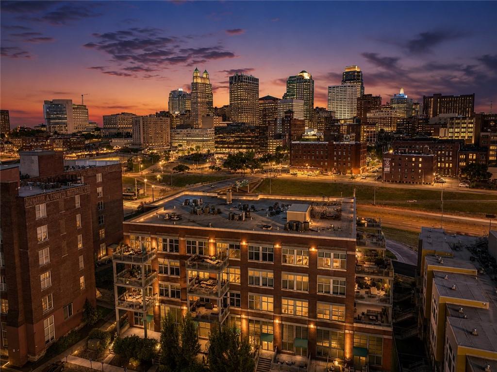 Photo of 210 W 5th Street #211 Kansas City MO 64105