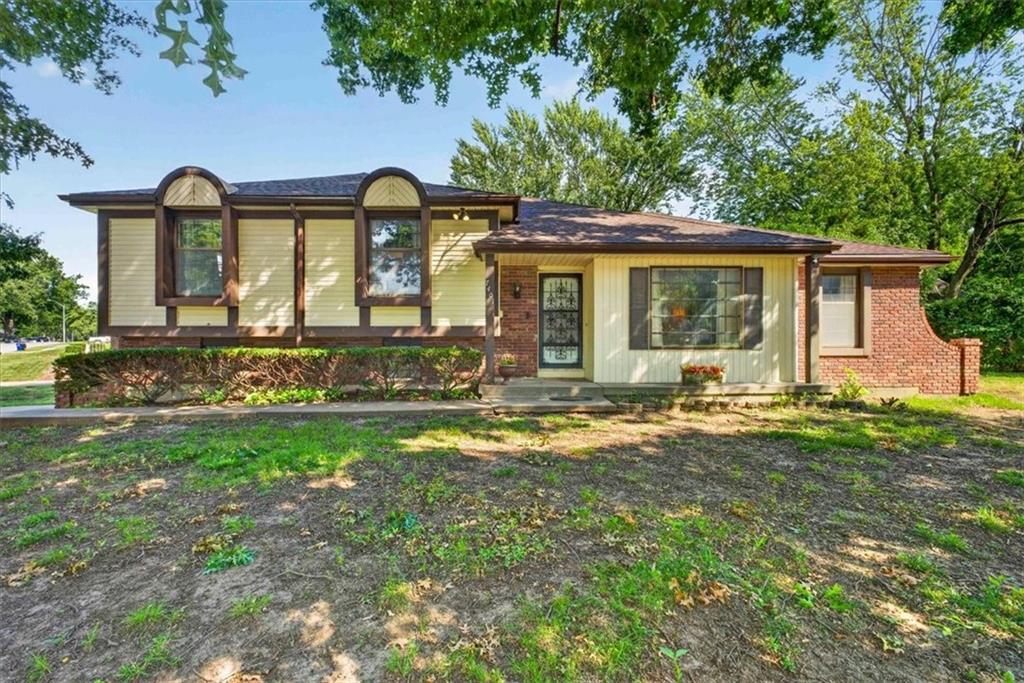 Photo of 7401 E 127th Street Grandview MO 64030