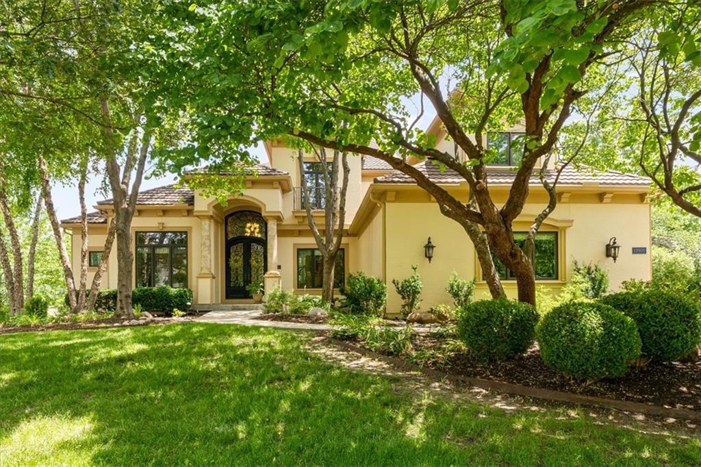 Photo of 13905 Dearborn Street Overland Park KS 66223