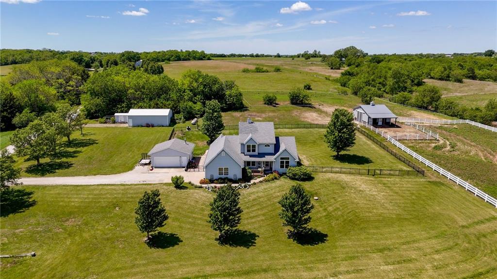 Photo of 540 N 711 Road Lawrence KS 66047