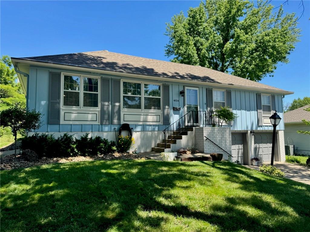 Photo of 4024 Surrey Lane Independence MO 64055