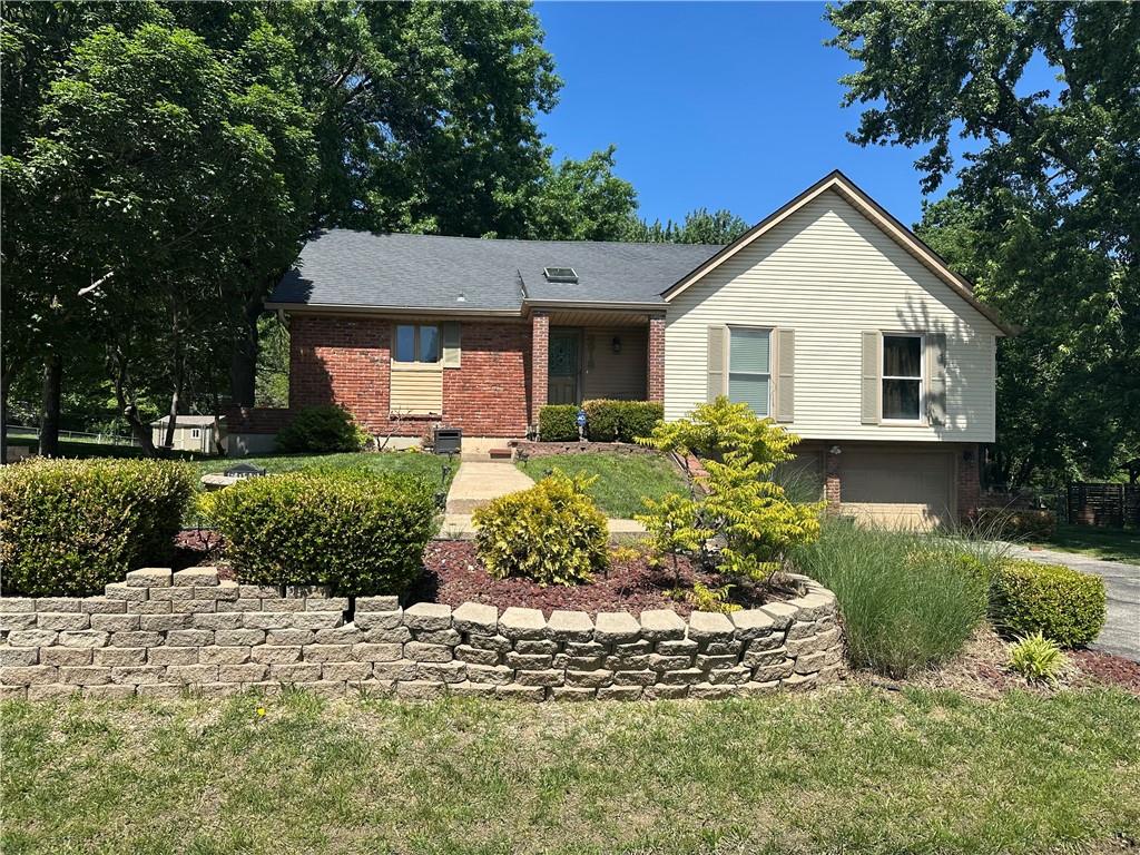 Photo of 6918 Marion Drive Shawnee KS 66218