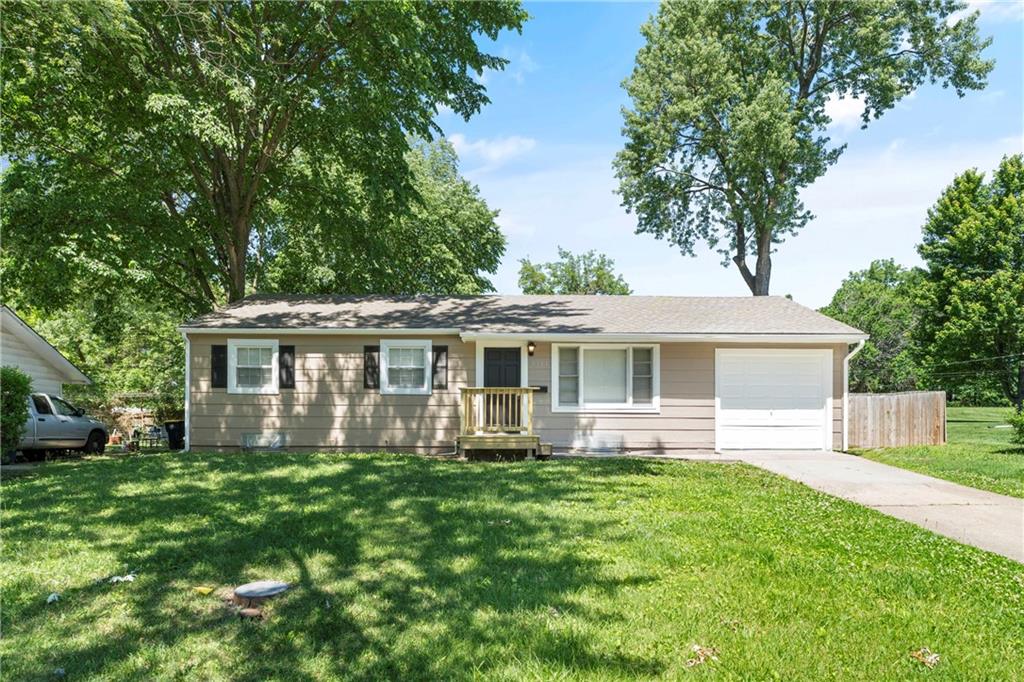 Photo of 9714 DONNELLY Avenue Kansas City MO 64134
