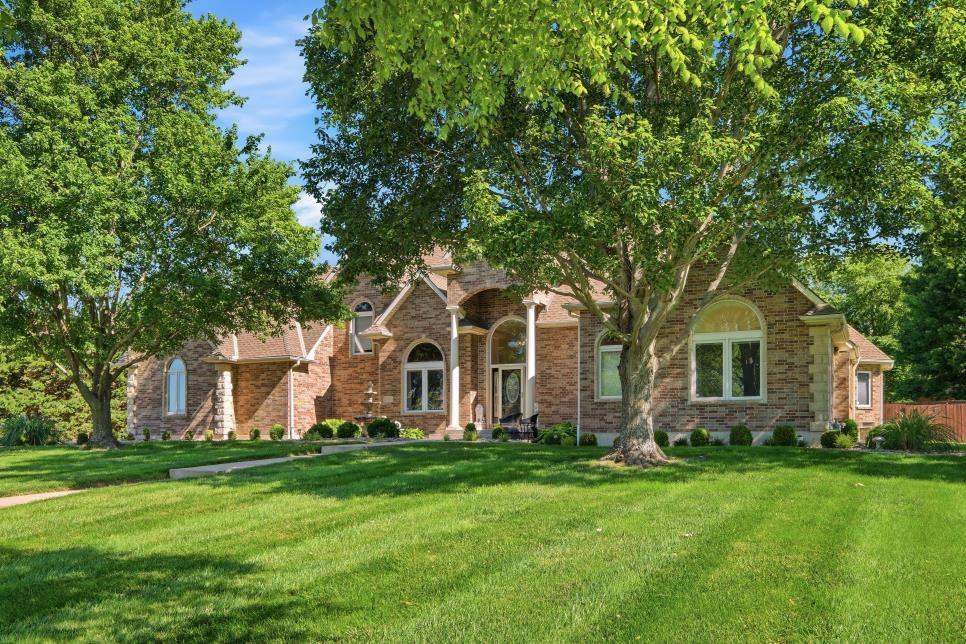 Photo of 15586 Cedar Lane Basehor KS 66007