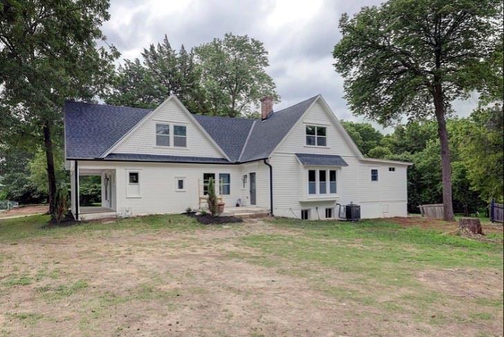 Photo of 10015 Johnson Drive Merriam KS 66203