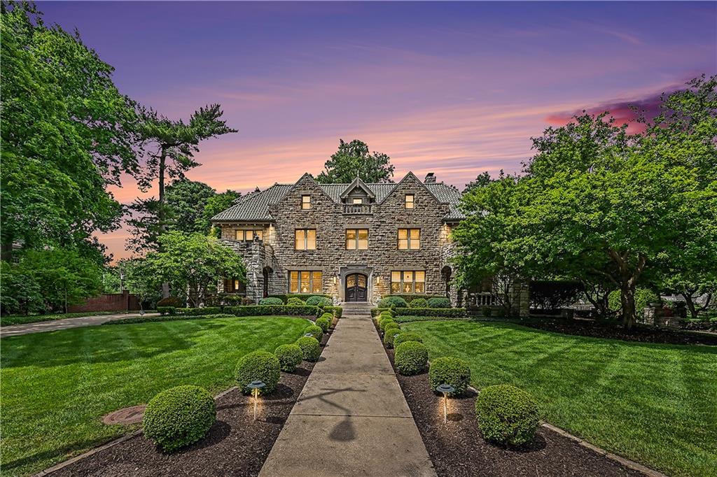 Photo of 1246 W 59th Street Kansas City MO 64113