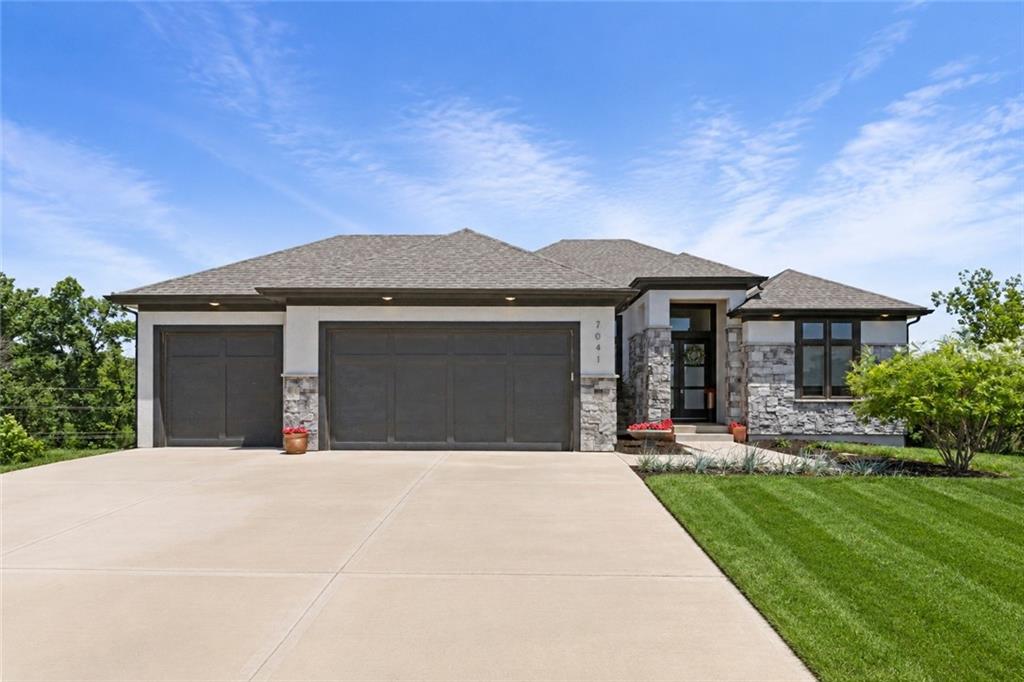 Photo of 7041 N London Avenue Kansas City MO 64151