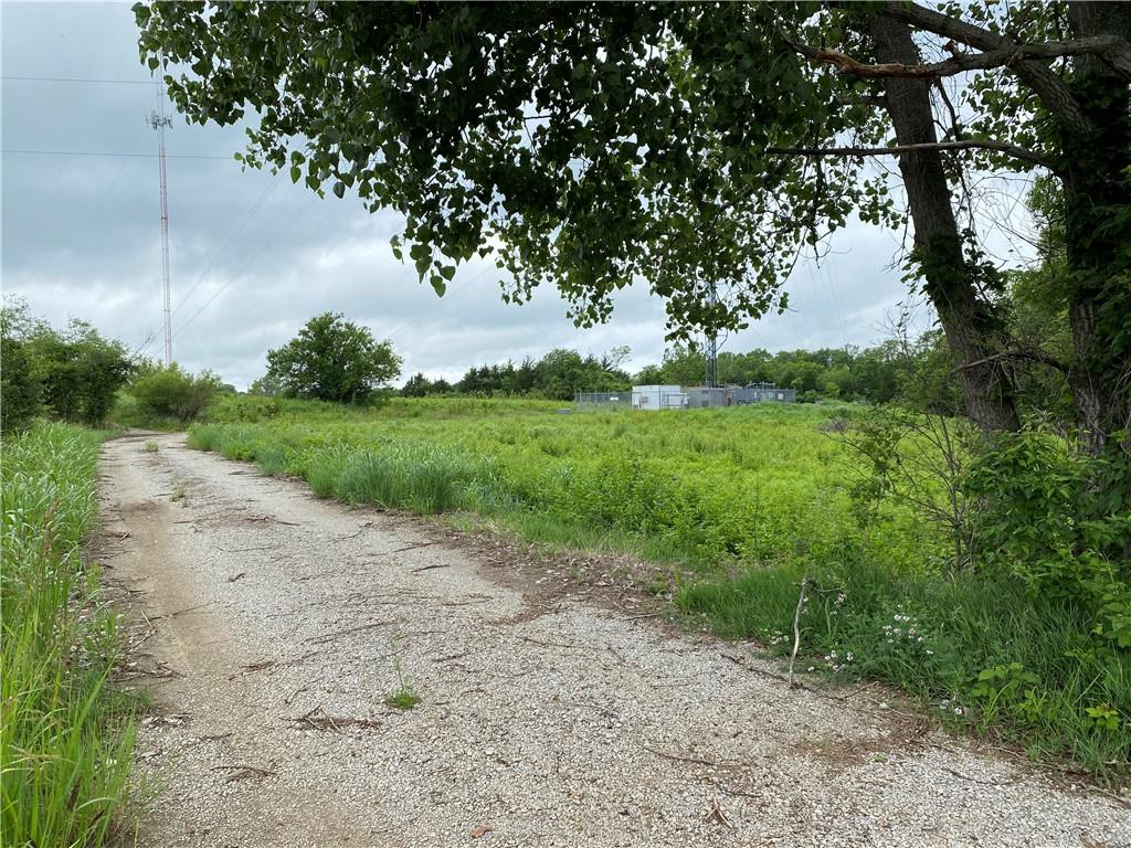 Photo of 22172 Lone Elm Road Spring Hill KS 66083
