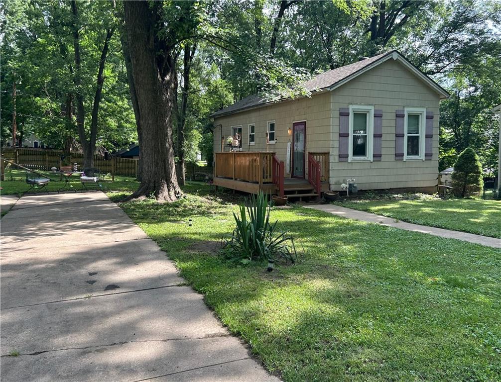 Photo of 719 S Walnut Street Leavenworth KS 66048