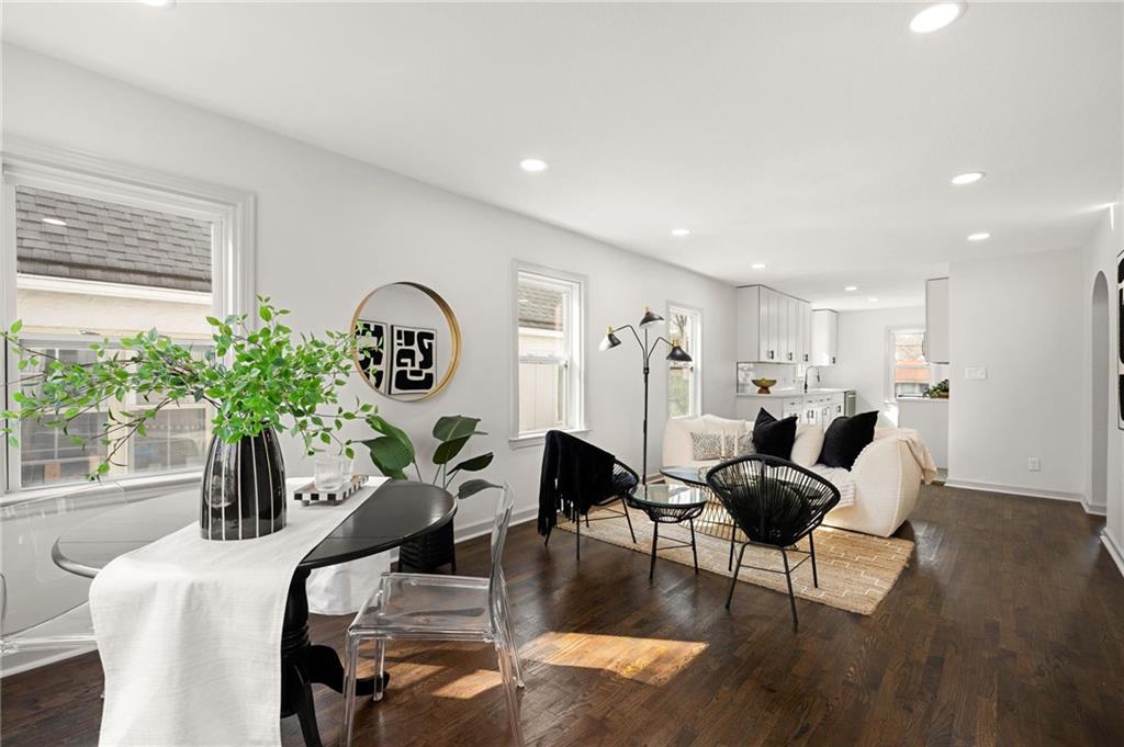 Photo of 822 E 72nd Street Kansas City MO 64131