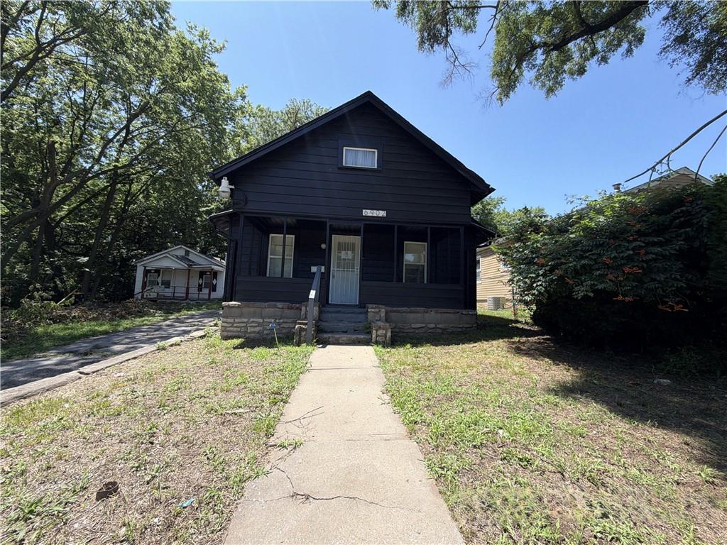 Photo of 6902 Bellefontaine Avenue Kansas City MO 64132