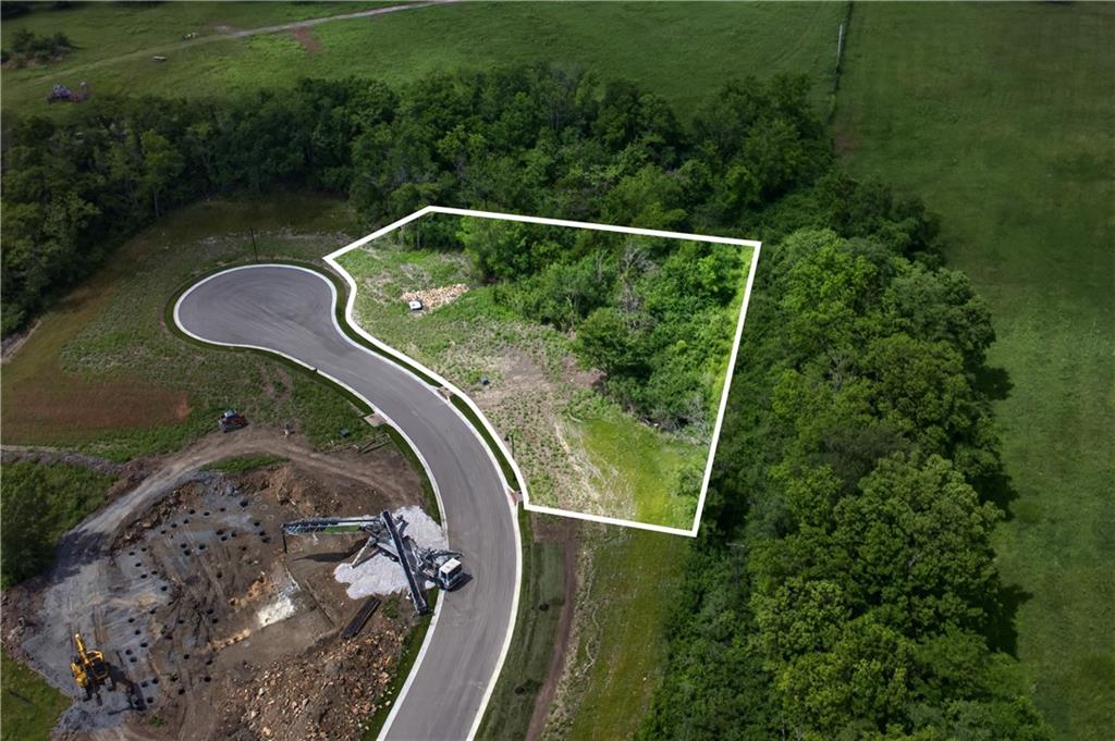 Photo of 15803 Argyle Drive Loch Lloyd MO 64012
