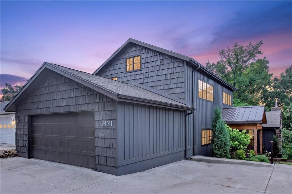 Photo of 31 H Street Lake Lotawana MO 64086