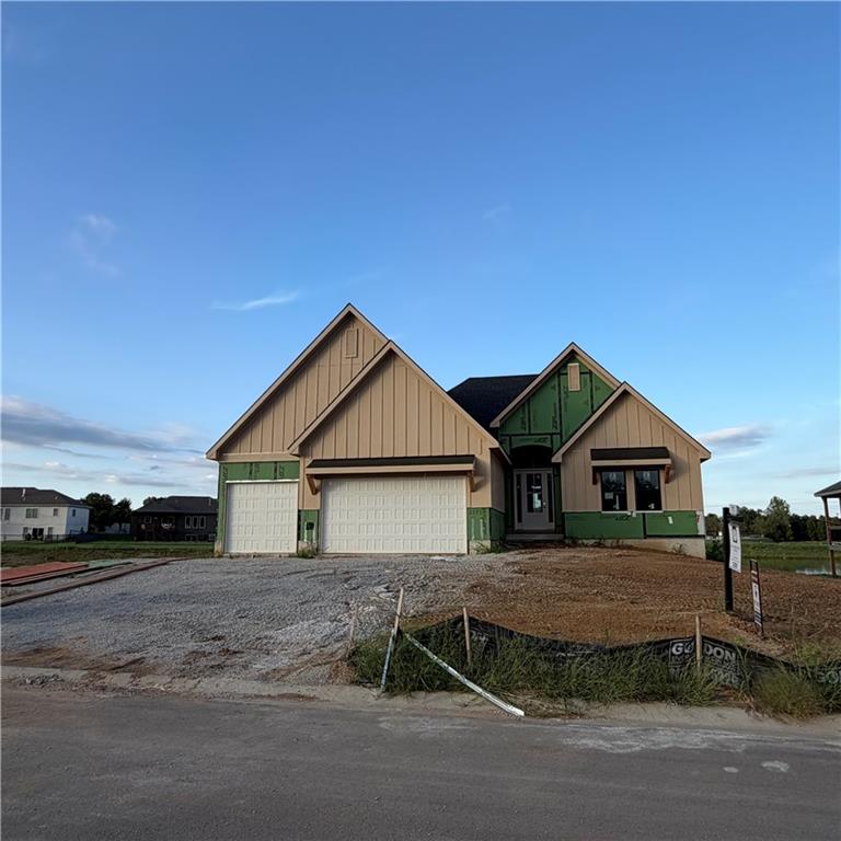 Photo of 2335 Foxtail Drive Kearney MO 64060
