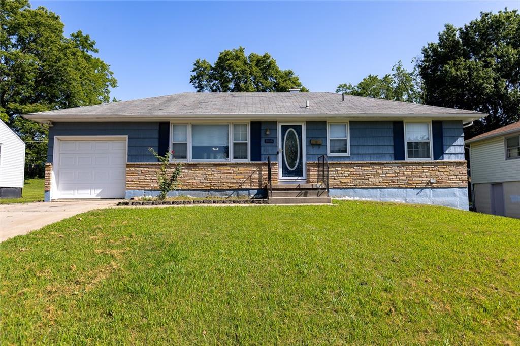 Photo of 3816 E 72ND Terrace Kansas City MO 64132