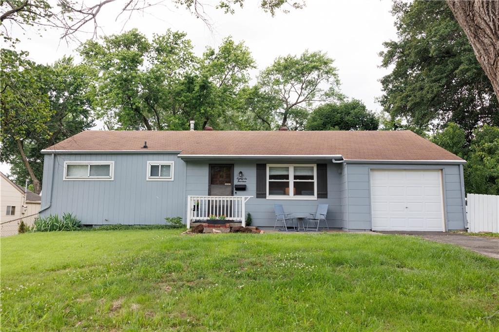 Photo of 8614 Bristol Avenue Kansas City MO 64138