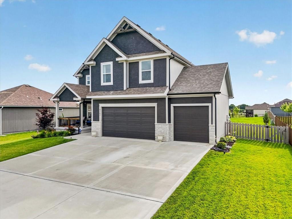 Photo of 4705 SW 3rd Street Blue Springs MO 64014