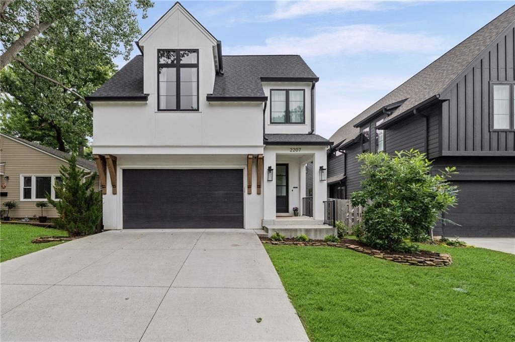 Photo of 2207 W 48th Street Westwood KS 66205