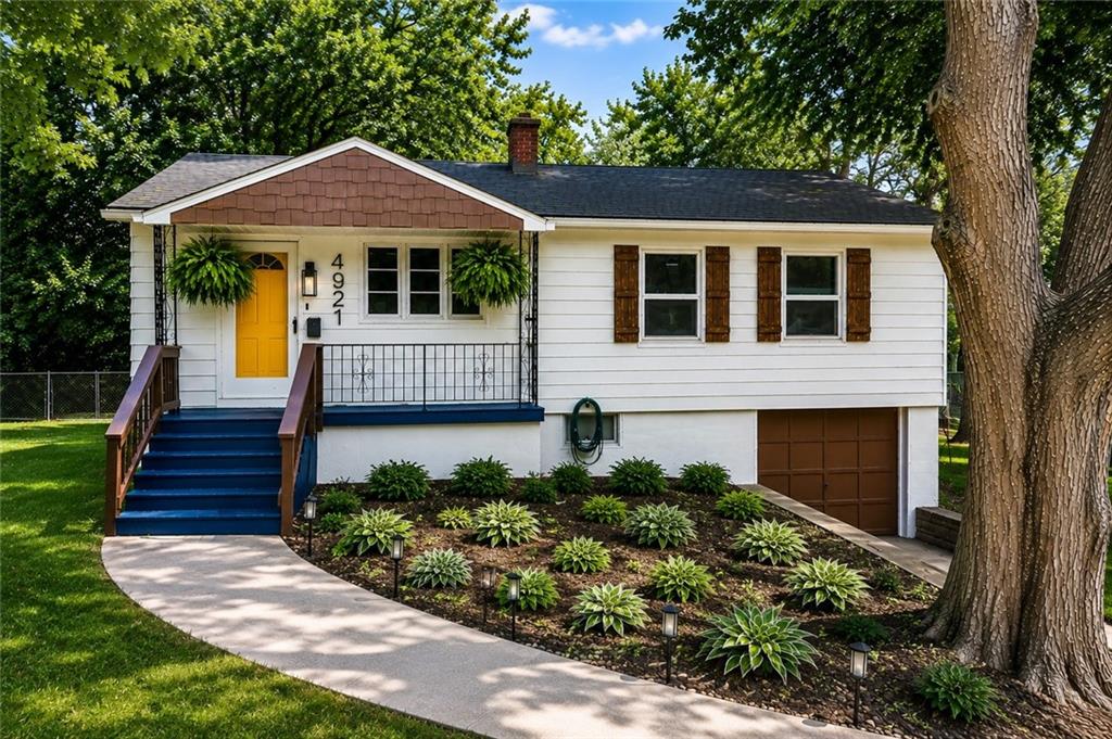 Photo of 4921 N Garfield Avenue Kansas City MO 64118