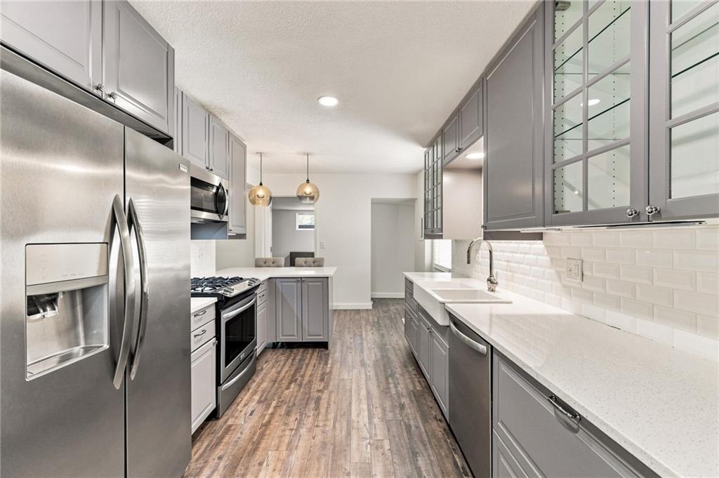 Photo of 5529 Outlook Street Mission KS 66202